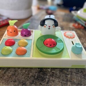 Skip Hop DJ activity play toy